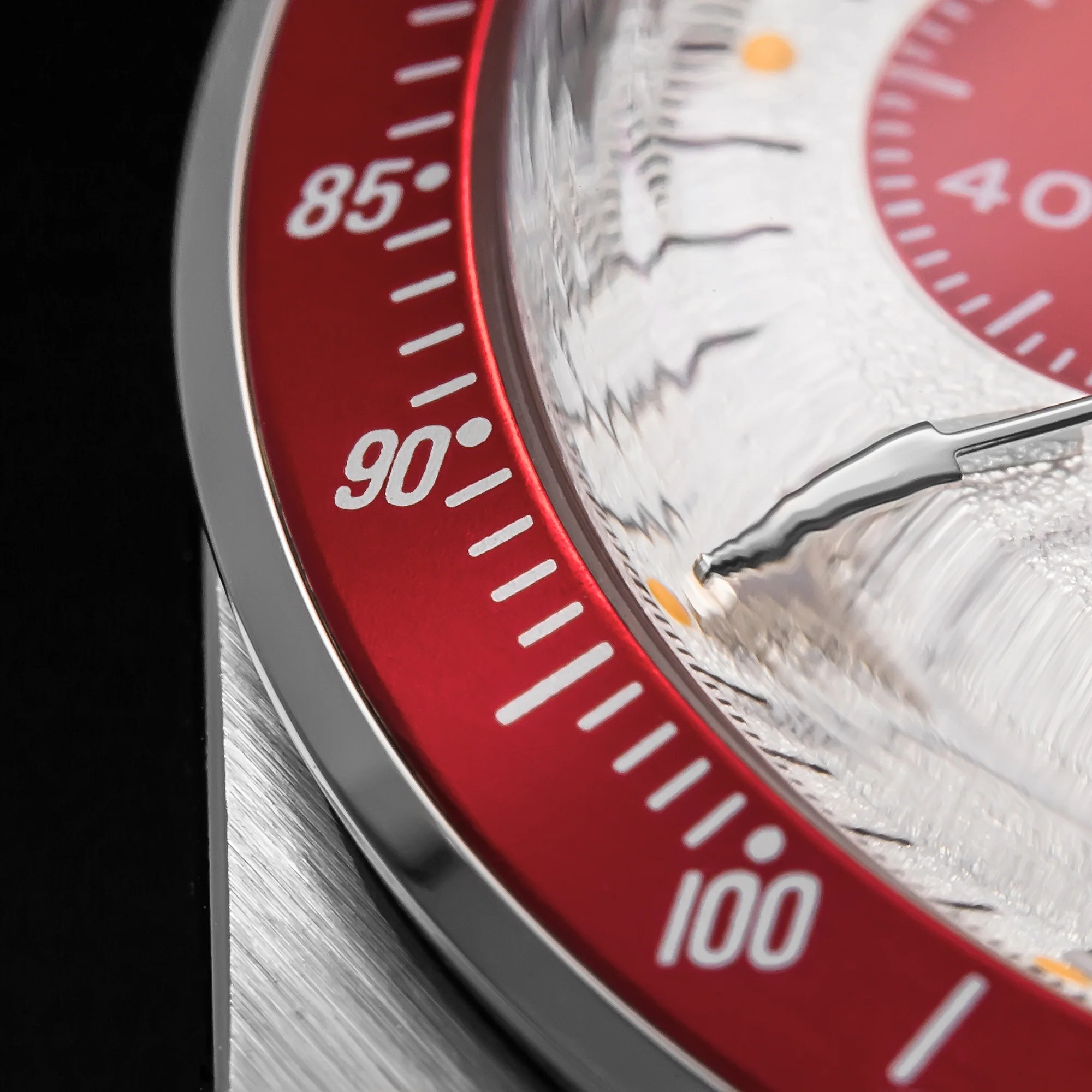 Thorn  37mm Desert Eagle VK63 Quartz Dive Watch T010 - Image 23