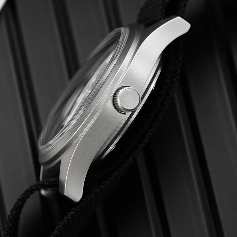 Militado 36mm D12 Quartz Field Watch - Pencil Hands - Image 17