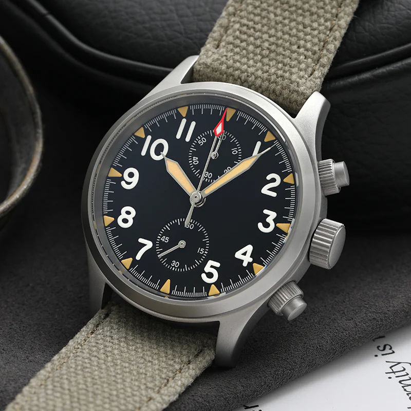 Militado Retro VK61 Quartz Chronograph Watch - Image 4