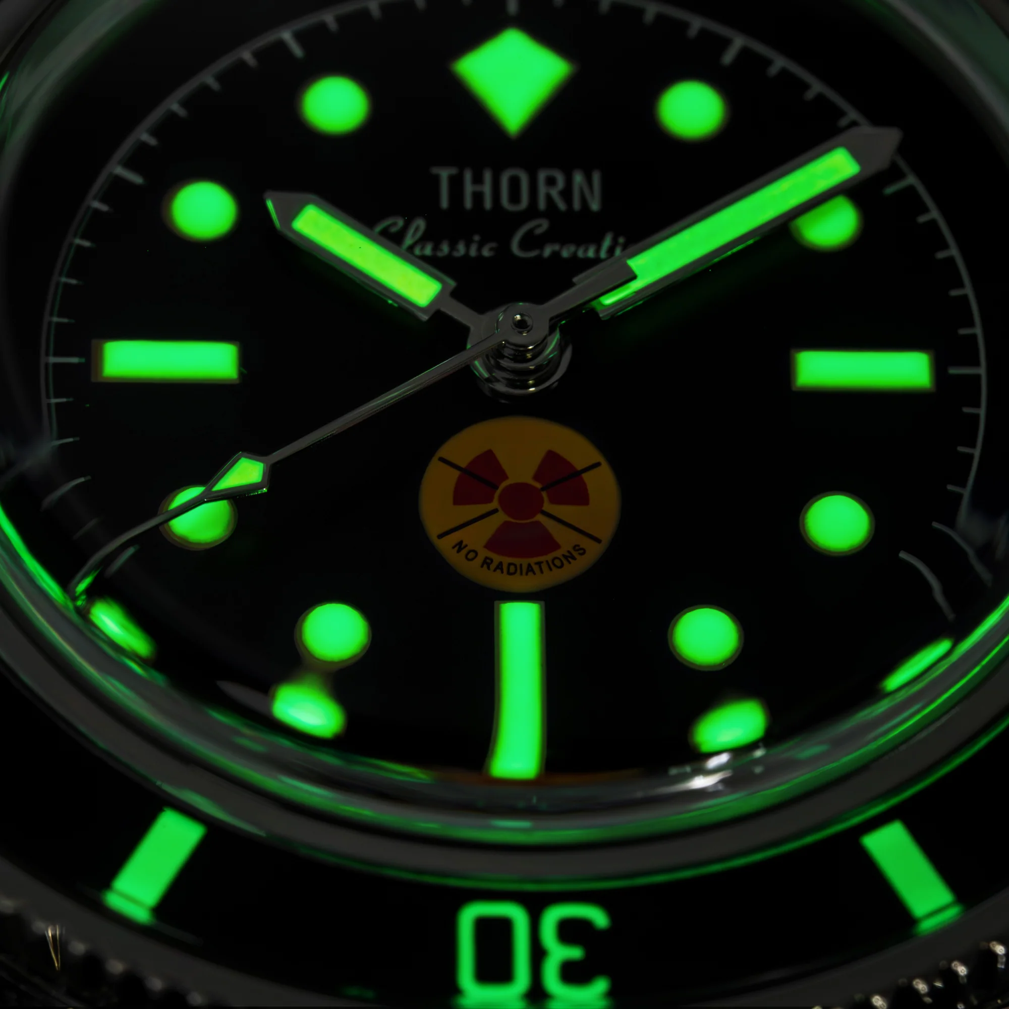 Thorn 38mm Titanium 50-Fathoms Dive Watch T009 - Image 14