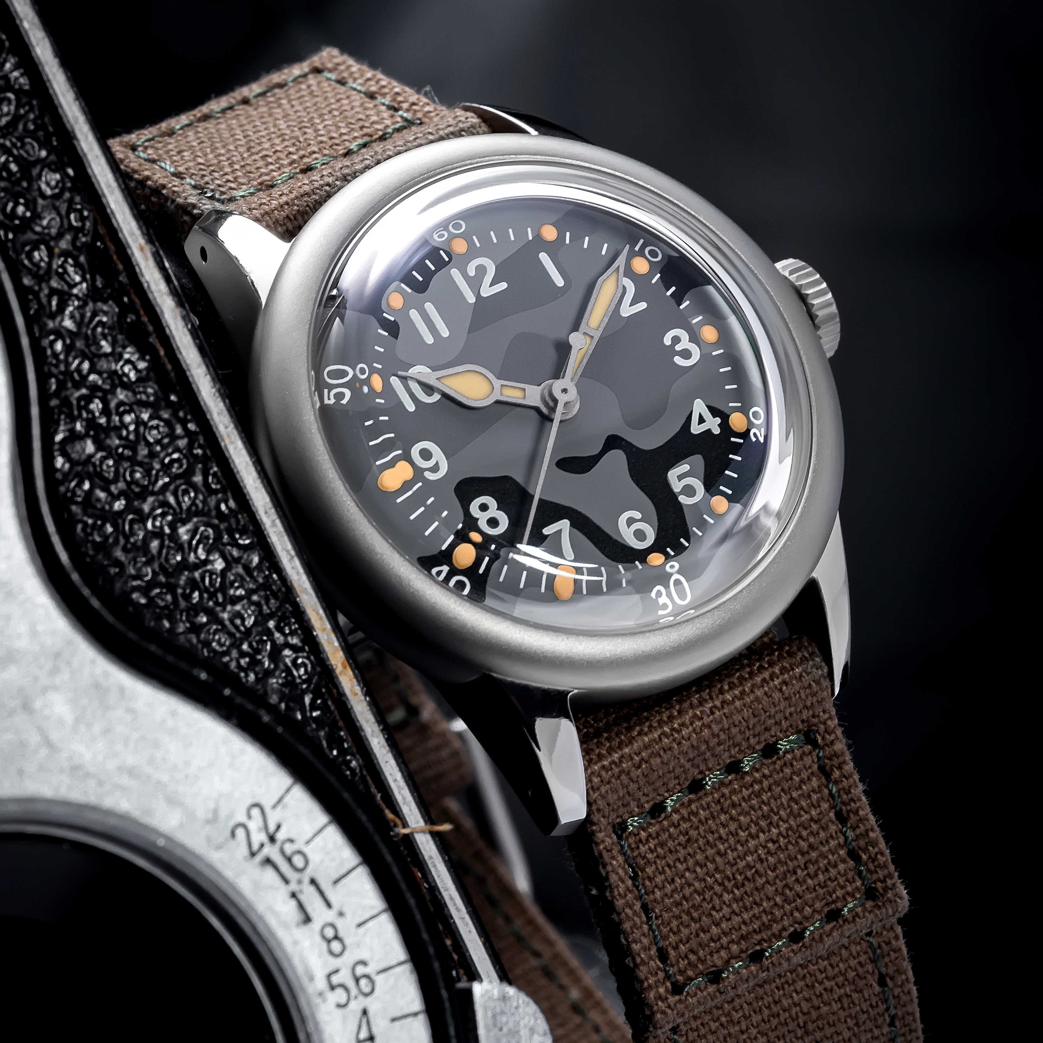 THORN A11 Titanium Retro Military Men Watch - Image 30