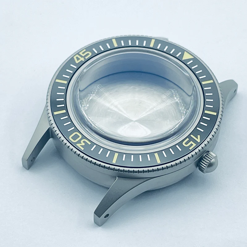 Thorn Retro Case for NH35 Movement Full Luminous - Image 13