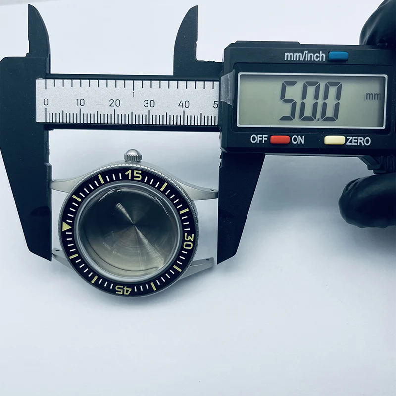 Thorn Retro Case for NH35 Movement Full Luminous - Image 17