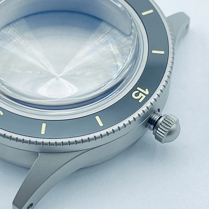 Thorn Retro Case for NH35 Movement Full Luminous - Image 6