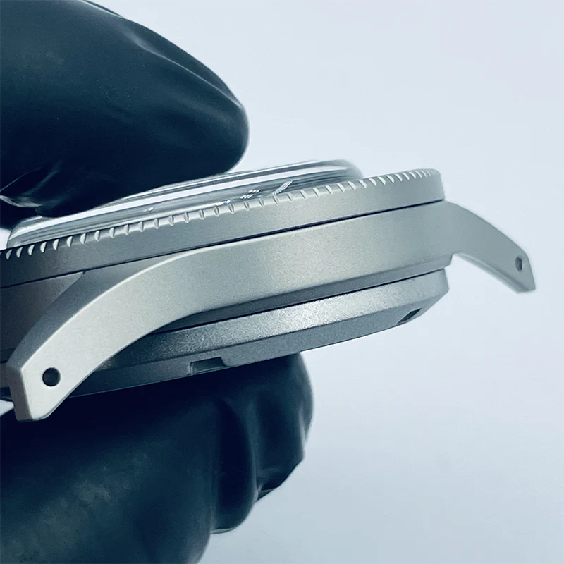 Thorn Retro Case for NH35 Movement Full Luminous - Image 9