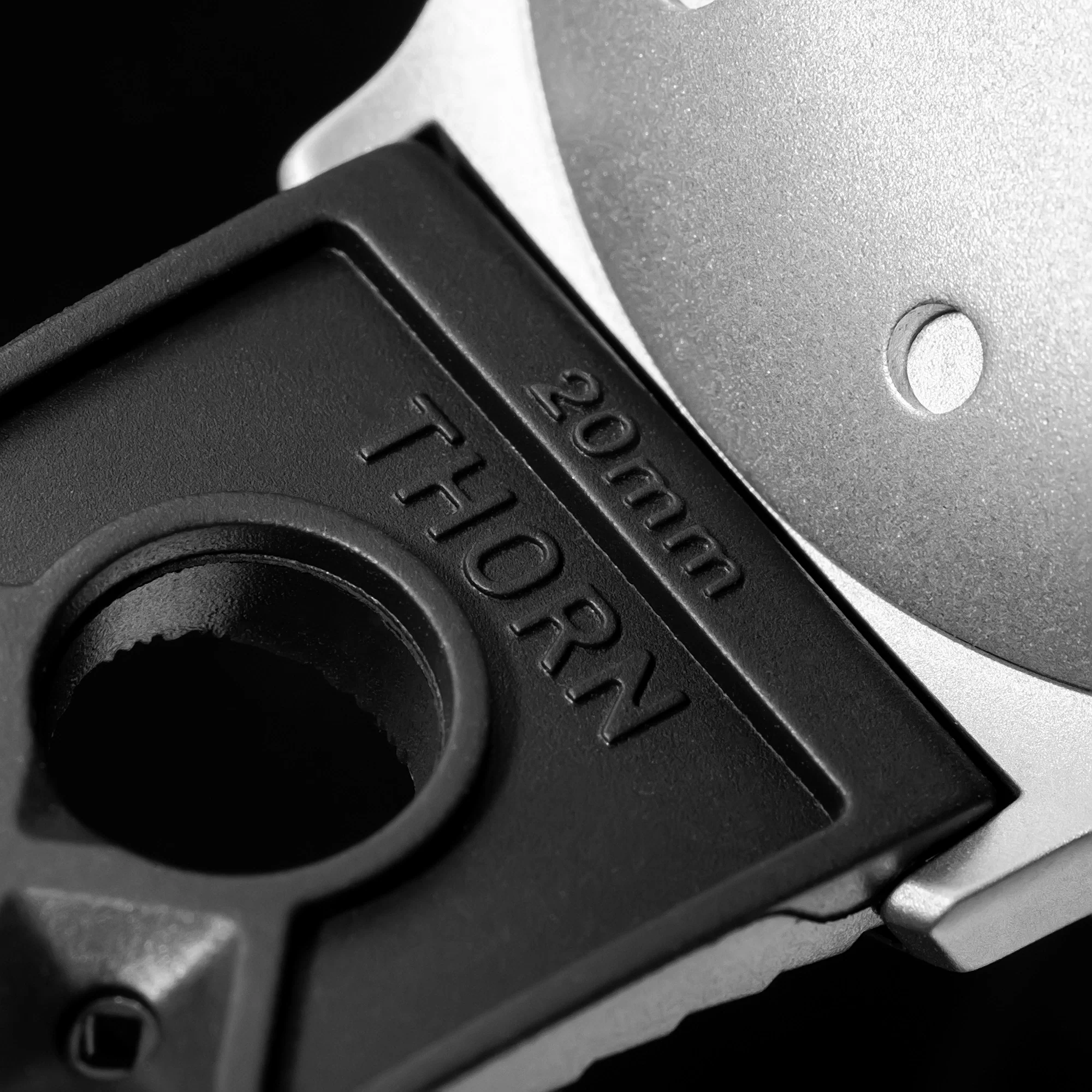 Thorn T011 Titanium Vintage Men Watch - Image 32