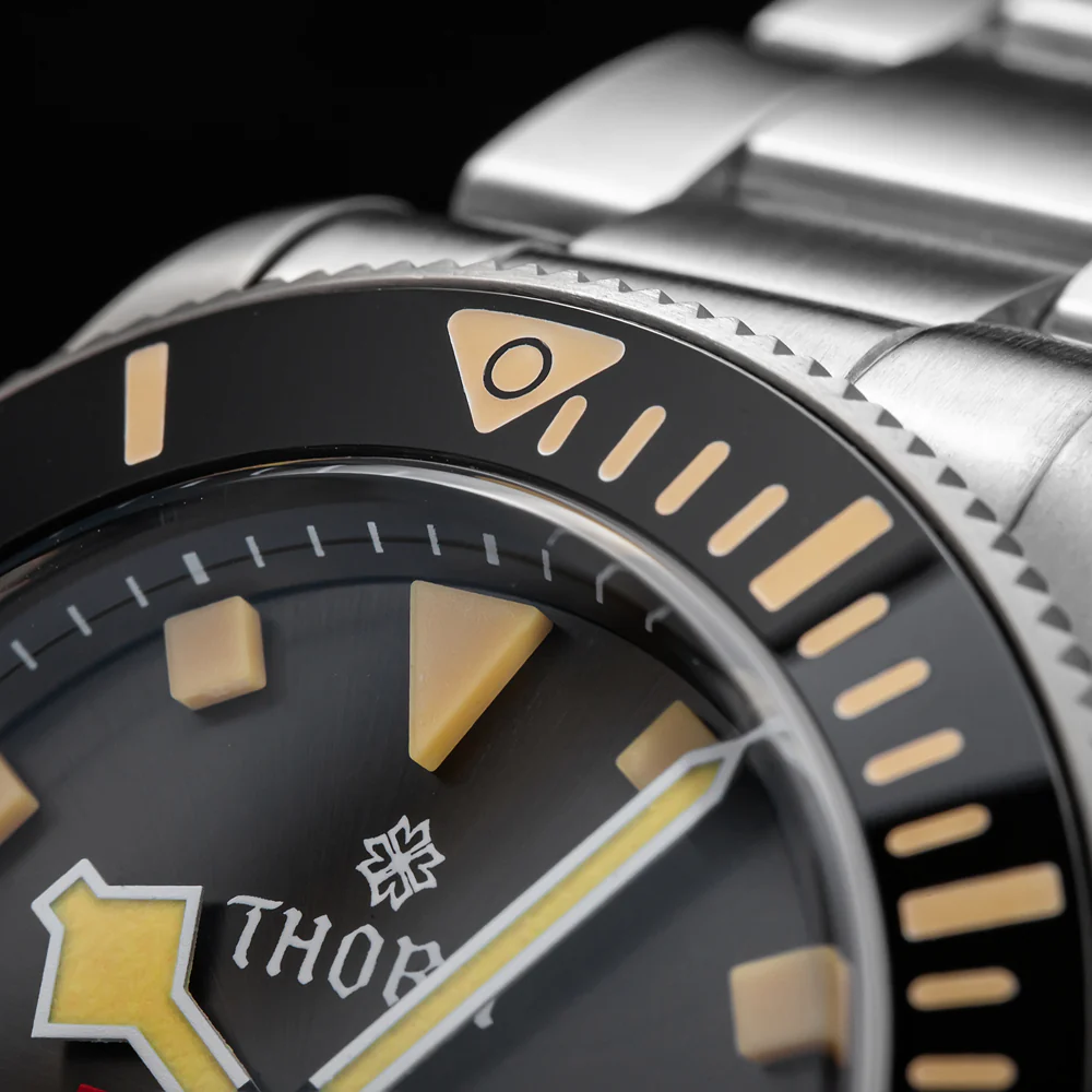 Thorn Titanium 39mm Automatic Dive Watch - Image 43