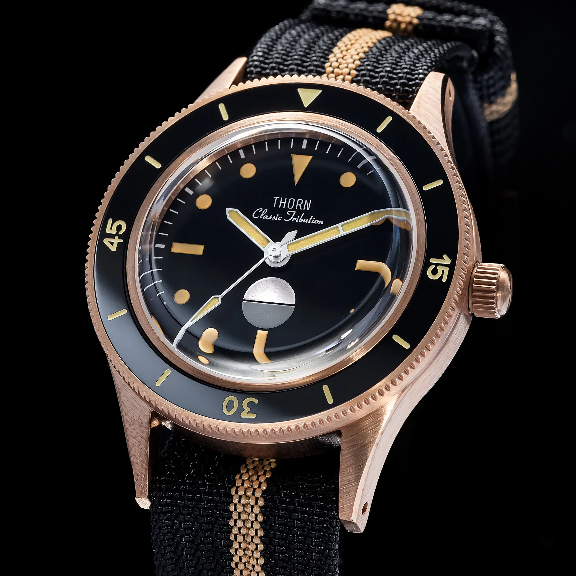 Thorn Vintage 50-Fathoms Bronze Dive Watch - Image 15