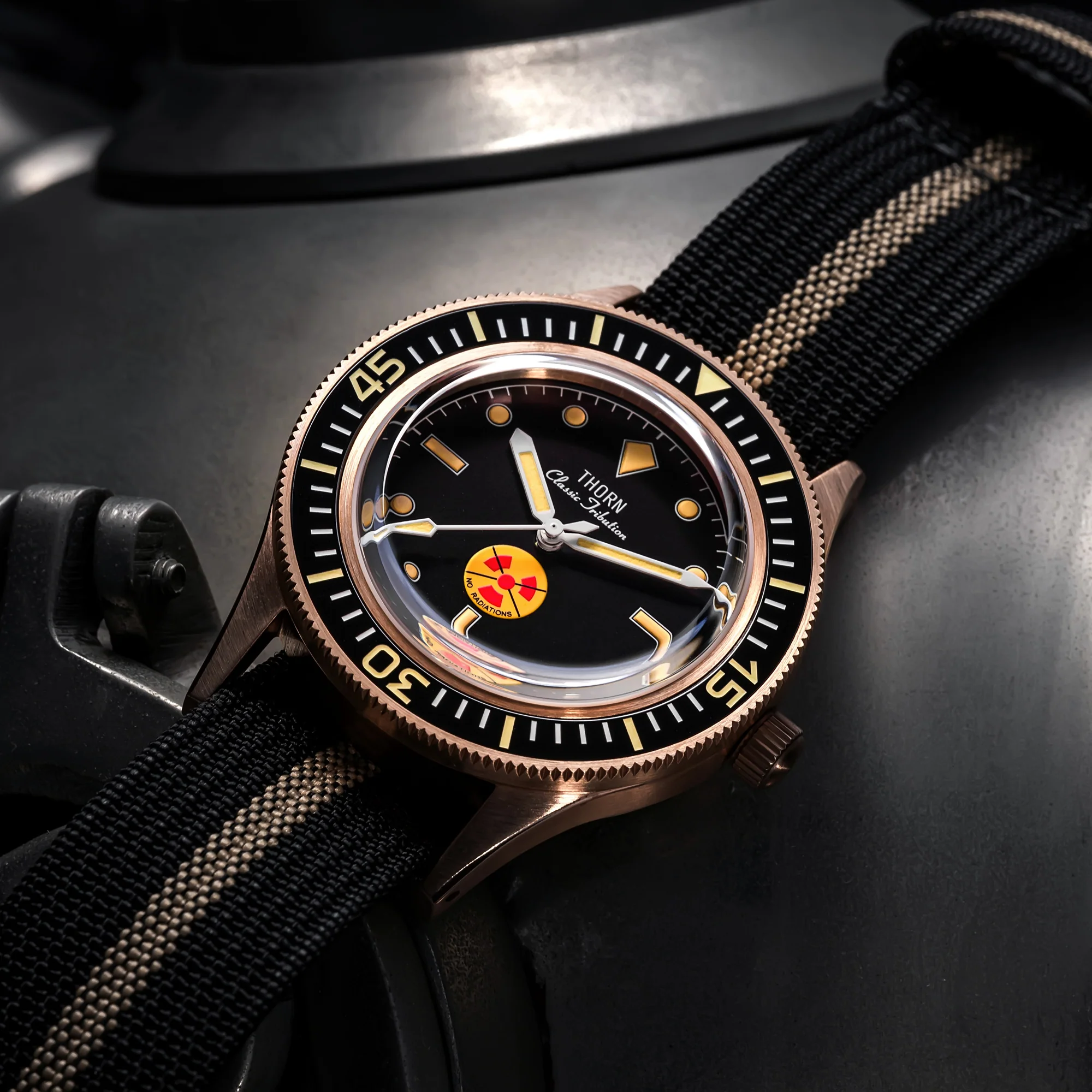 Thorn Vintage 50-Fathoms No-Rad Bronze Dive Watch - Image 10