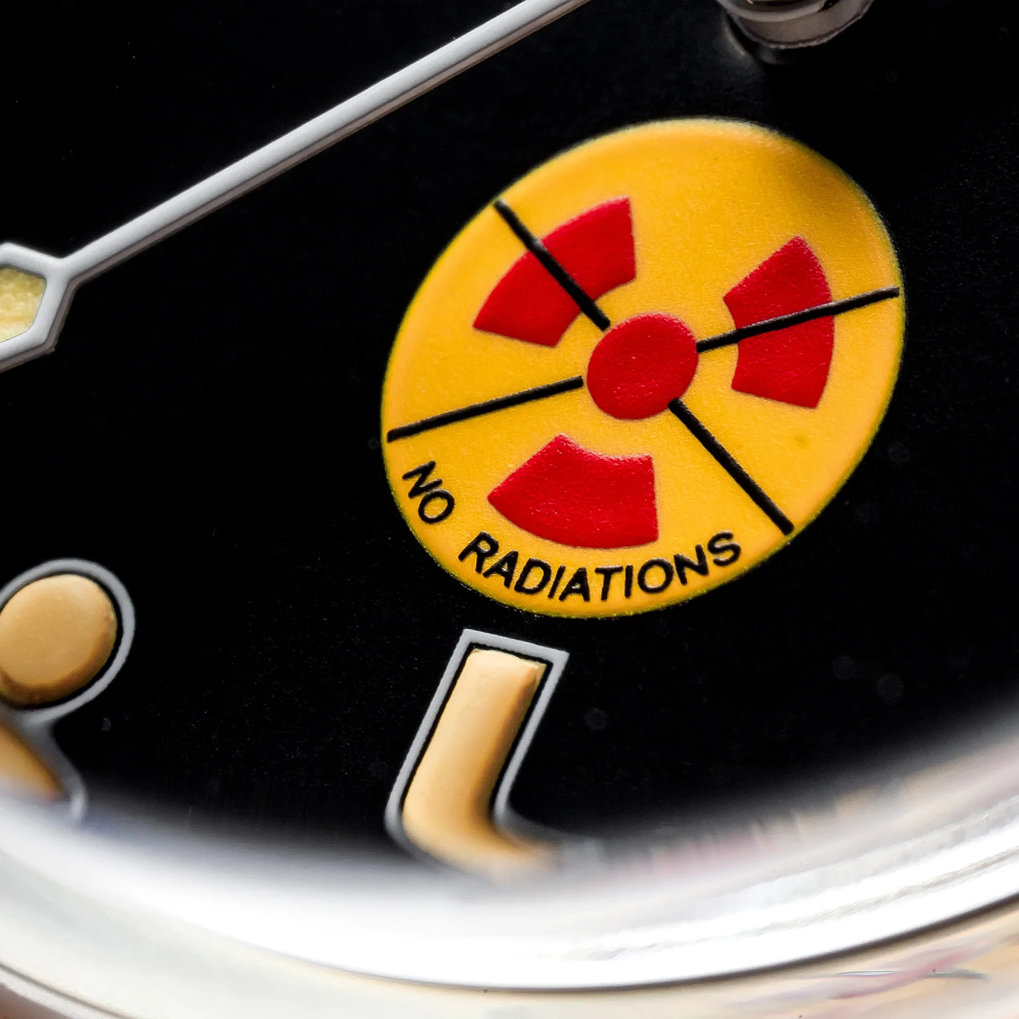 Thorn Vintage 50-Fathoms No-Rad Bronze Dive Watch - Image 21