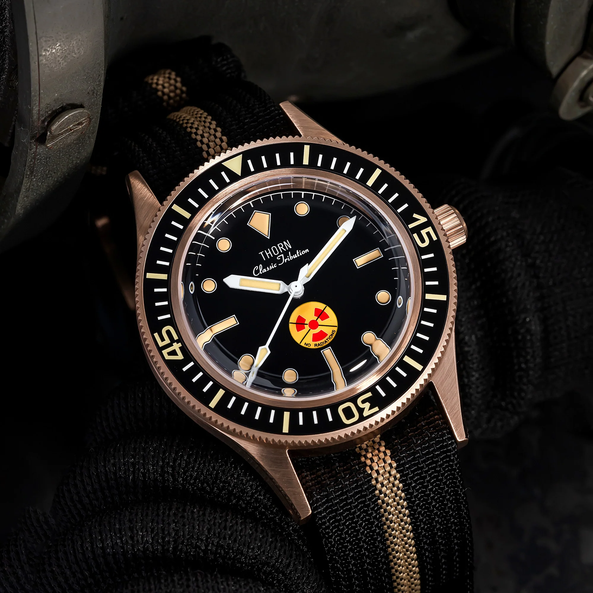 Thorn Vintage 50-Fathoms No-Rad Bronze Dive Watch - Image 7